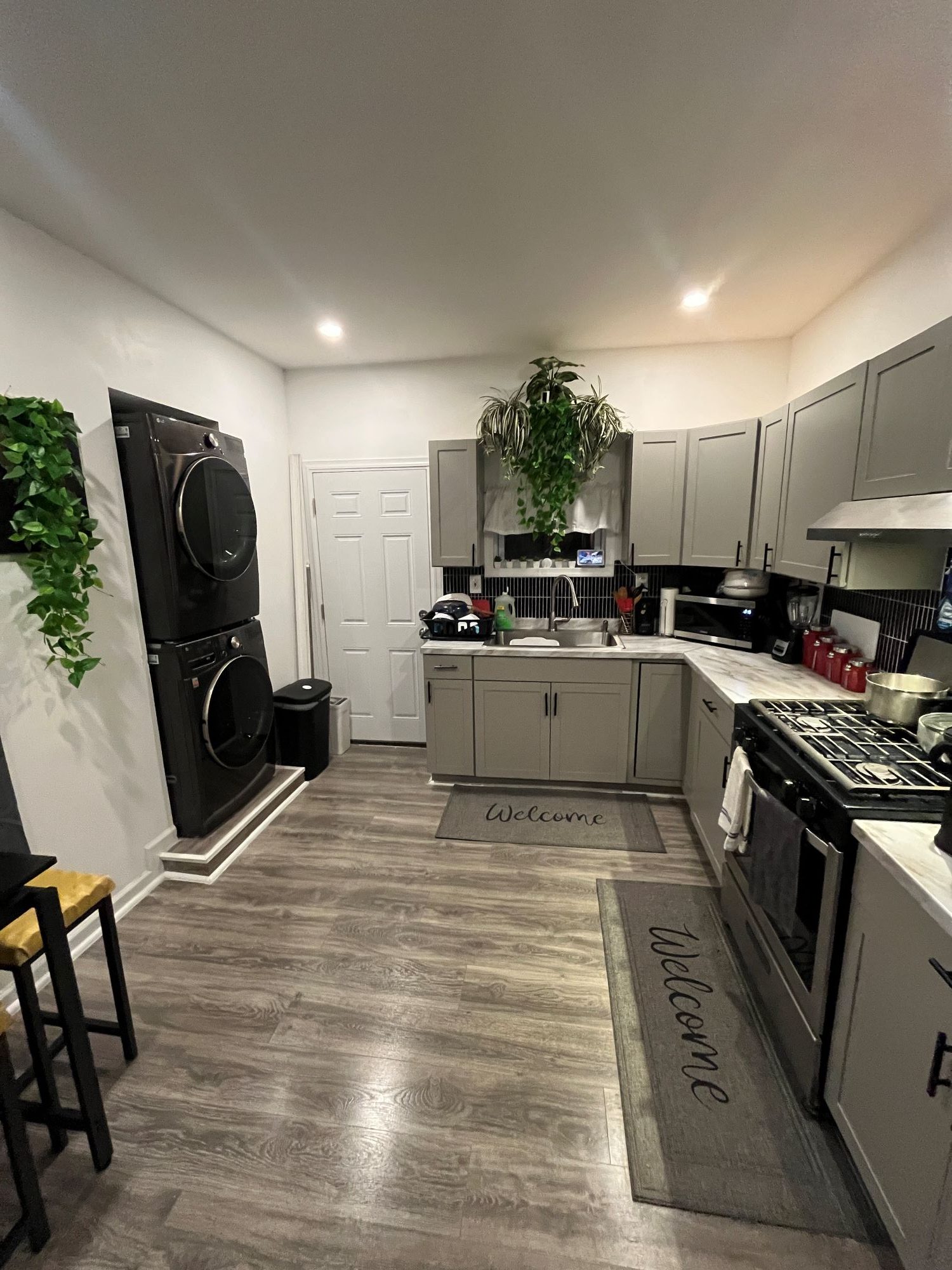 6F1E35A7-A26E-4FCE-8133-B43E8402679B-rotated