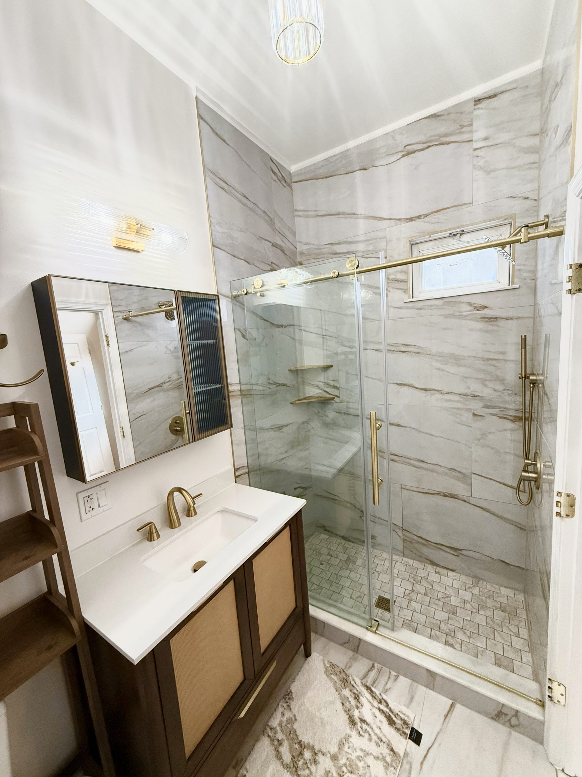 A5831F6D-687E-468A-80DE-79FE2344B061